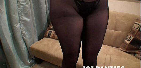  I know you love jacking off to me in my panties JOI